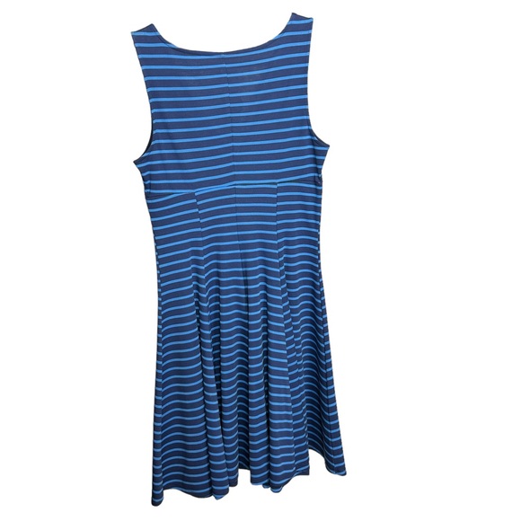 Peter Som V-Neck Fit & Flare Knee Length Dress EUC - Picture 3 of 4